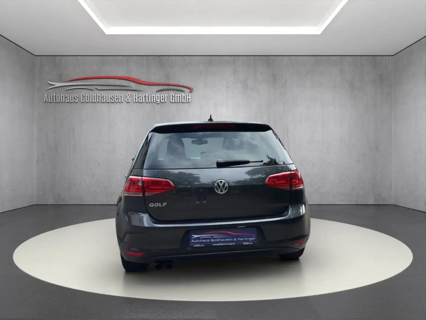 Vehicle image, number 5