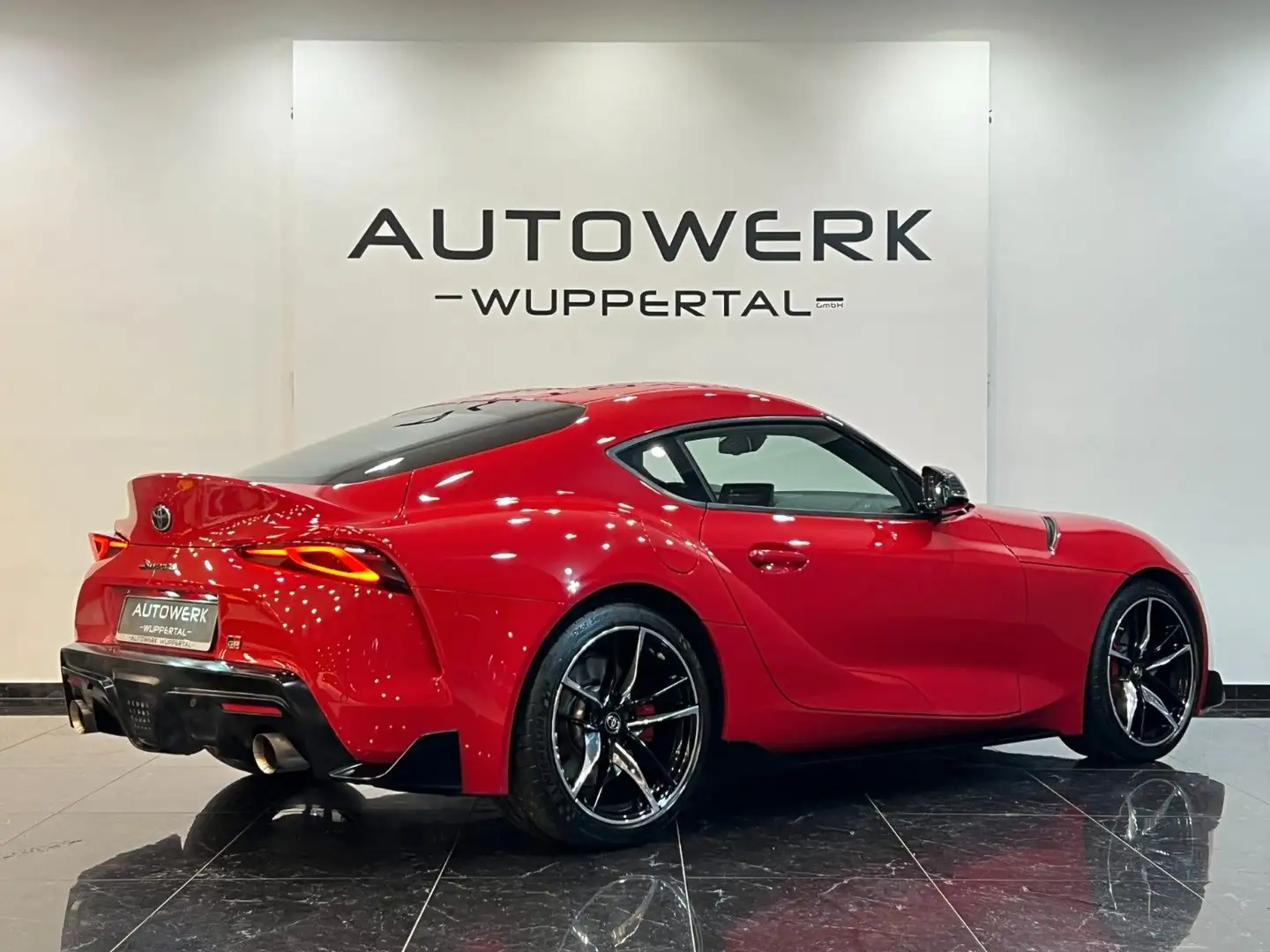 Vehicle image, number 5