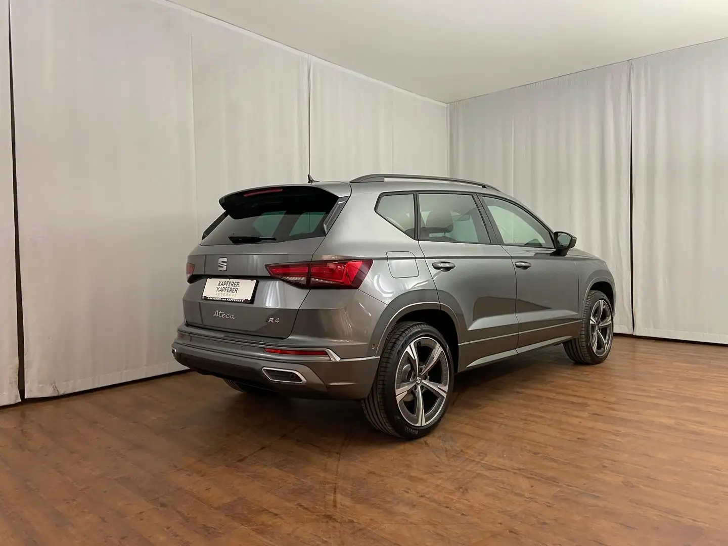 Vehicle image, number 2