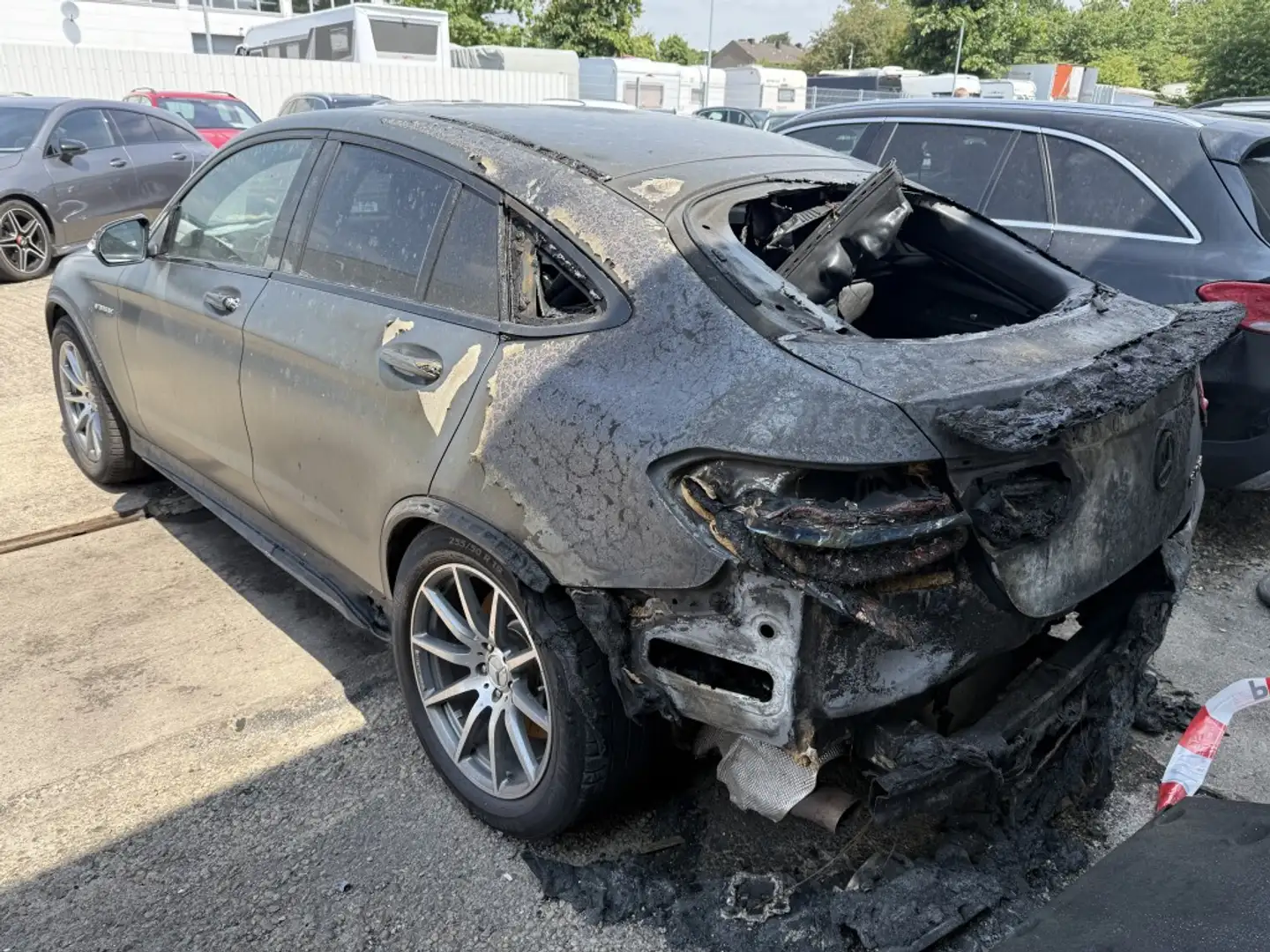 Vehicle image, number 2