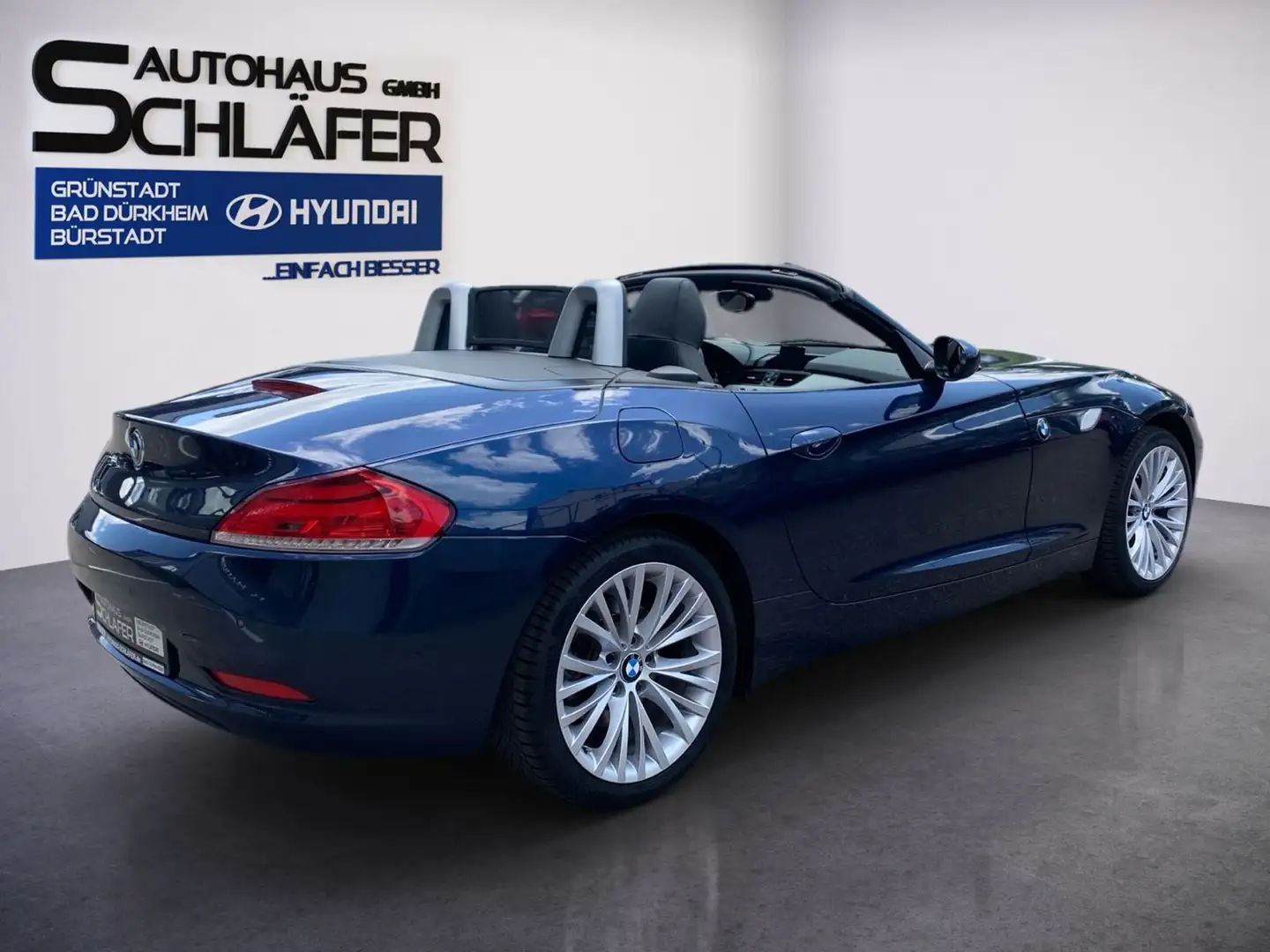 Vehicle image, number 4