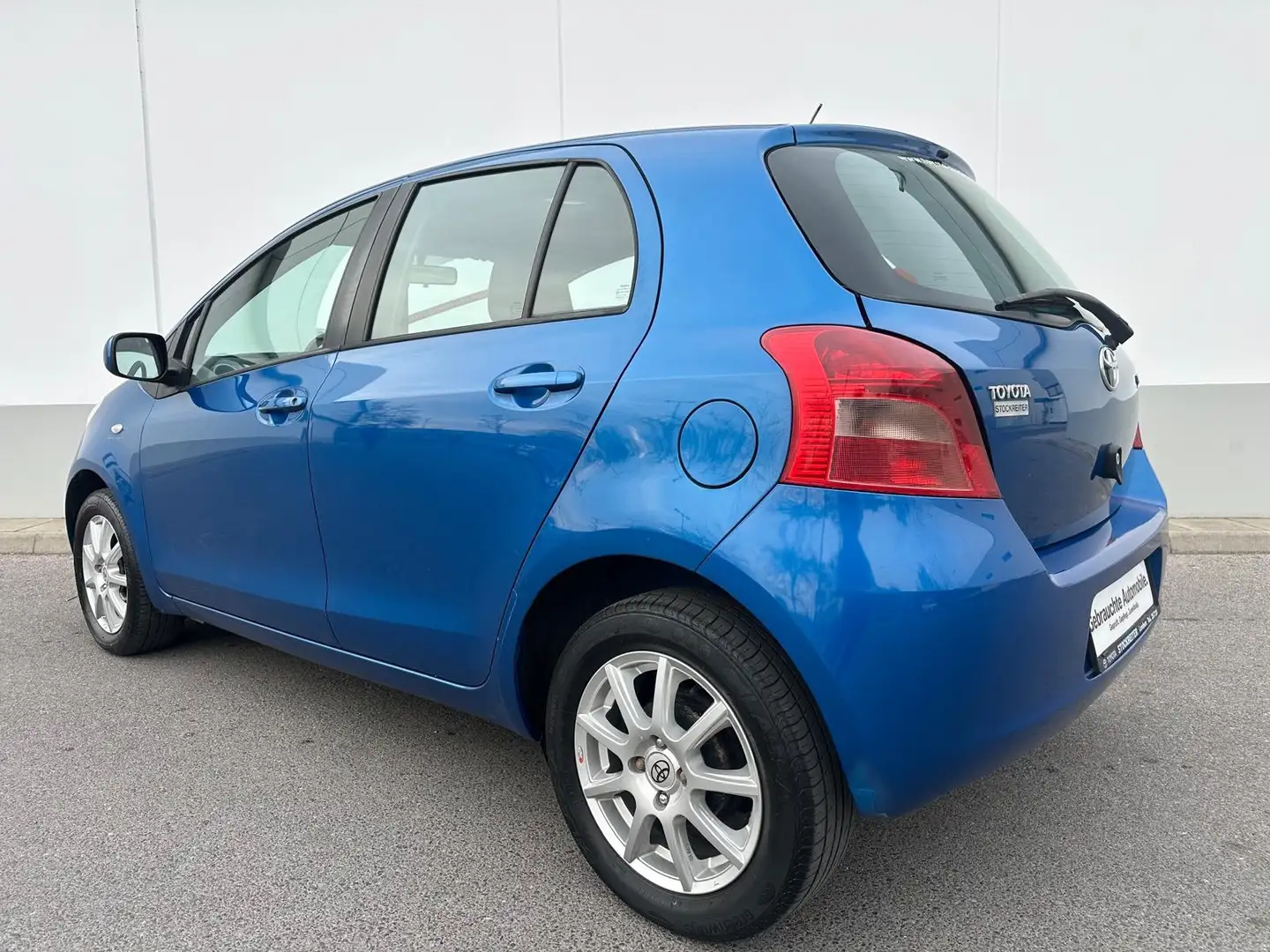 Vehicle image, number 7