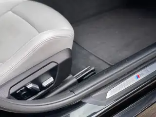 Vehicle image thumbnail, number 19