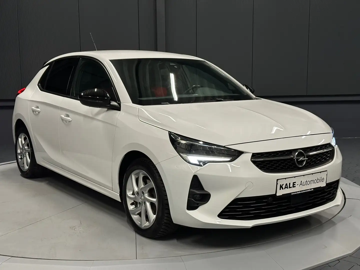 Vehicle image, number 7