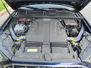 Vehicle image thumbnail, number 7
