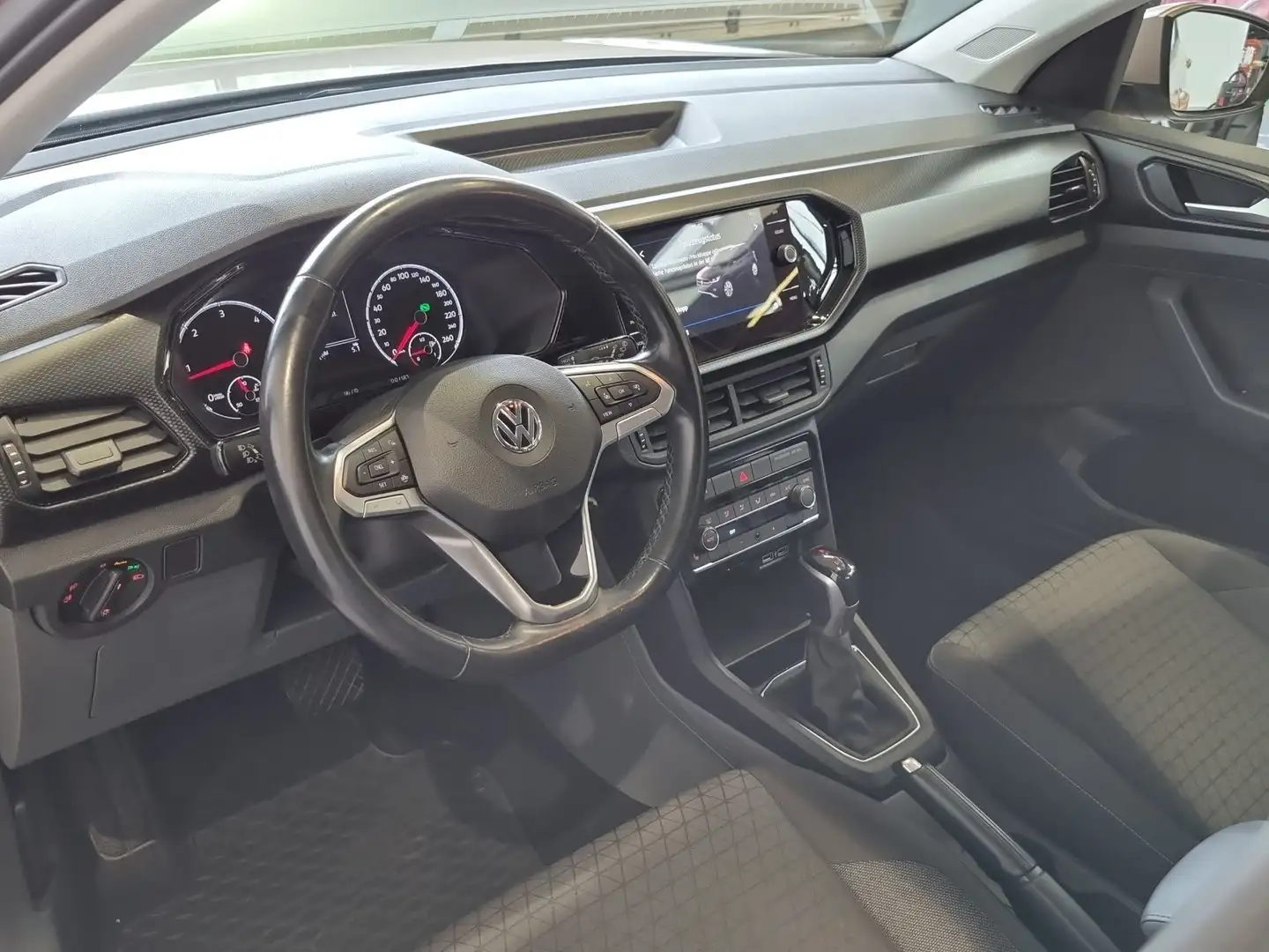 Vehicle image, number 8