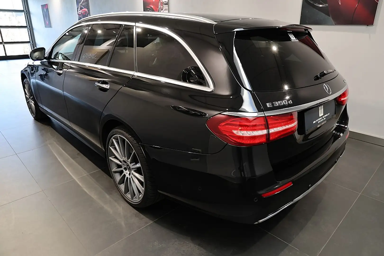 Vehicle image, number 5