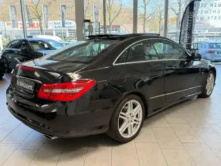Vehicle image thumbnail, number 7
