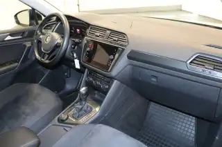 Vehicle image thumbnail, number 9