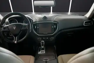 Vehicle image thumbnail, number 8