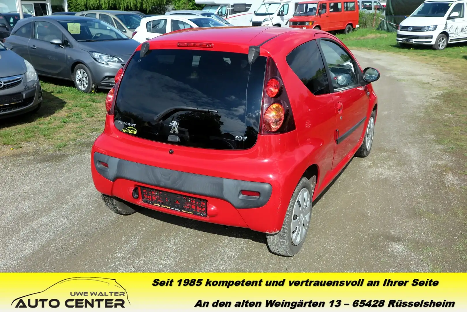 Vehicle image, number 3