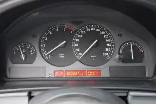 Vehicle image thumbnail, number 7