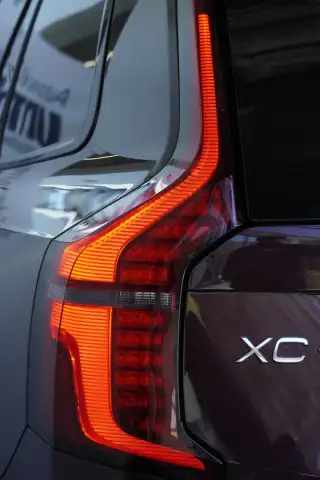 Vehicle image thumbnail, number 12