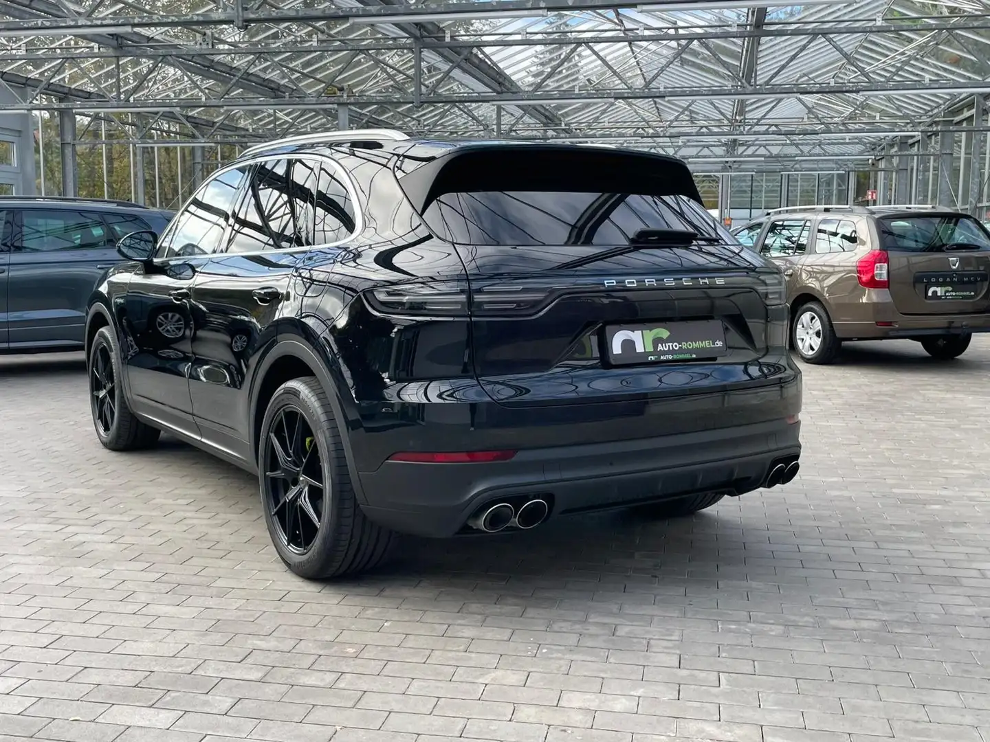 Vehicle image, number 2
