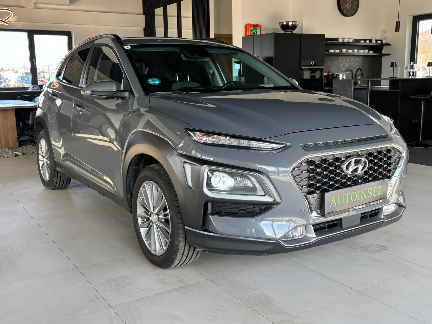 Vehicle image, number 2
