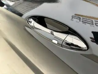 Vehicle image thumbnail, number 5