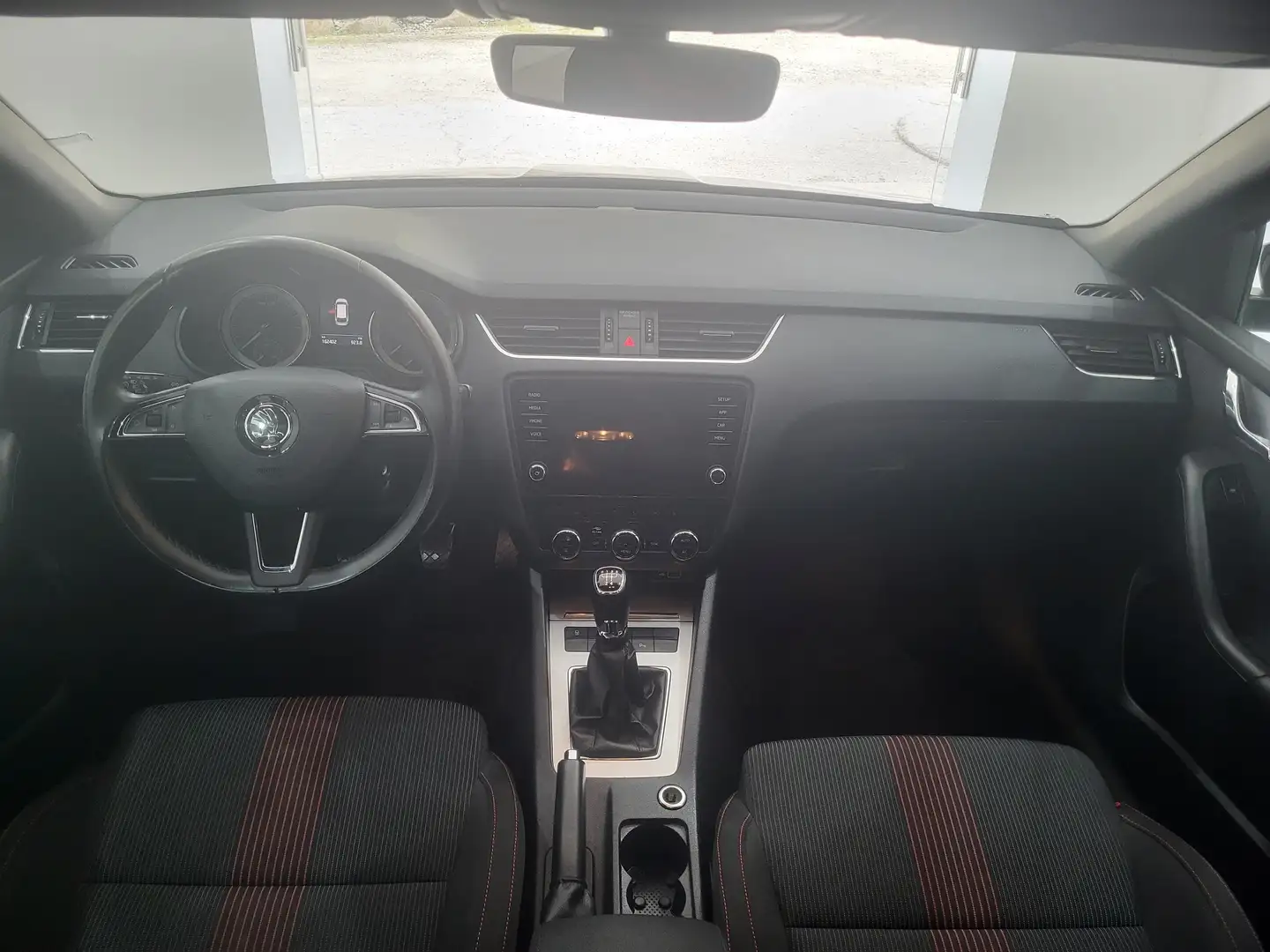 Vehicle image, number 7