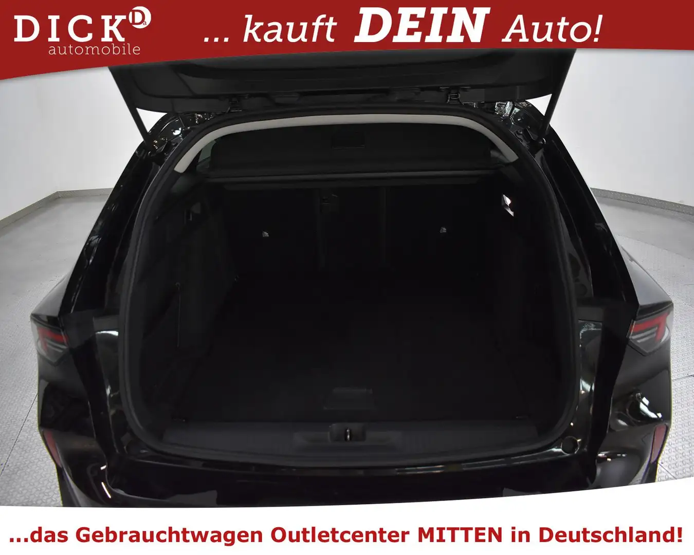 Vehicle image, number 19
