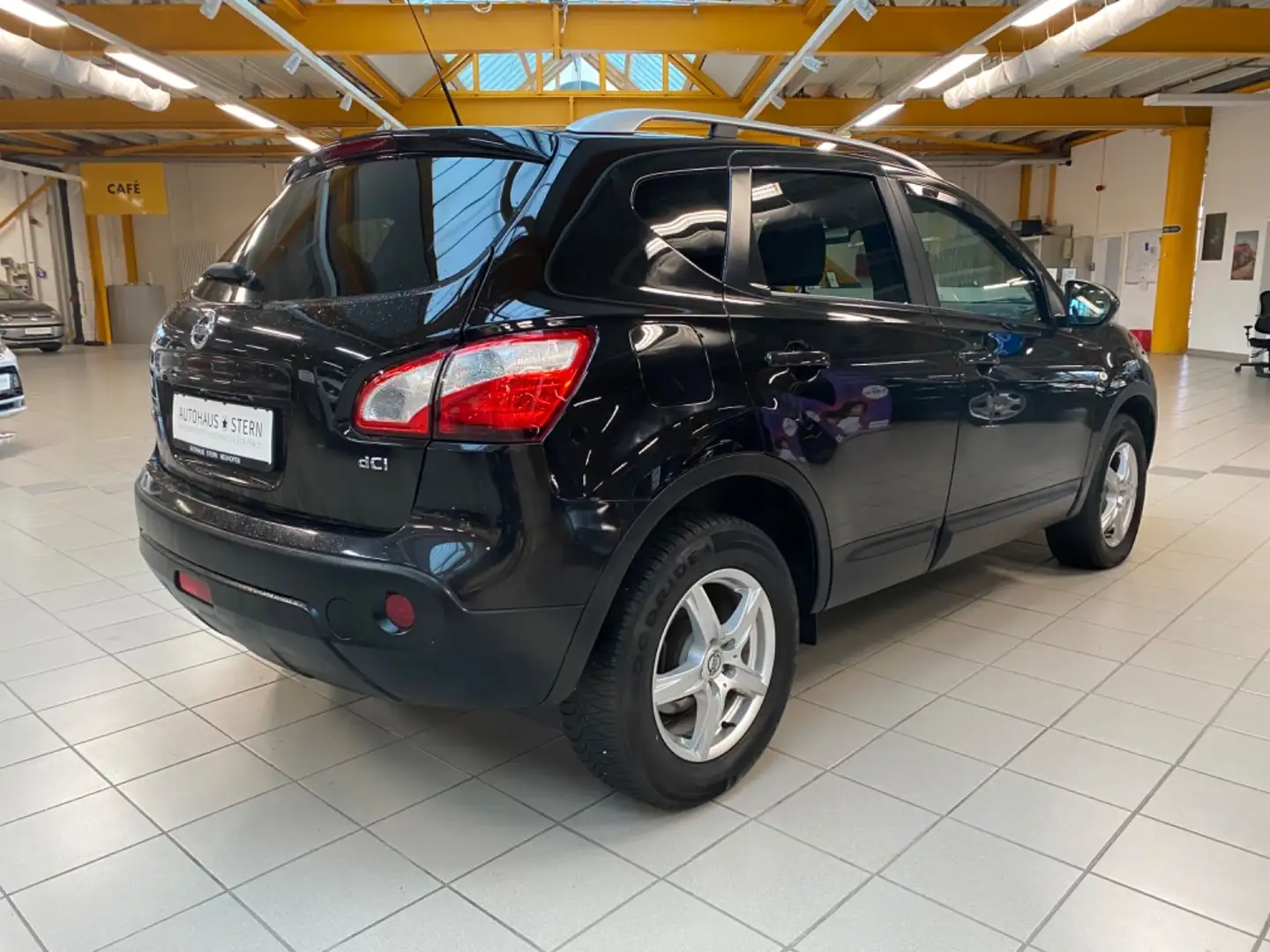 Vehicle image, number 5