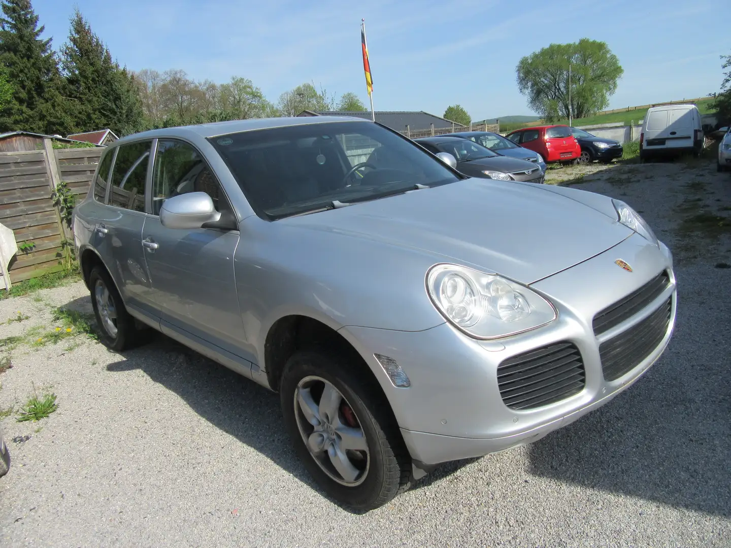 Vehicle image, number 2