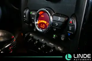 Vehicle image thumbnail, number 17