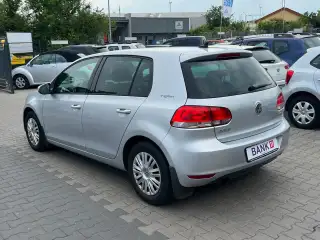 Vehicle image thumbnail, number 6