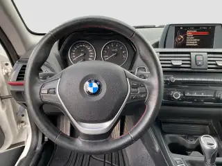 Vehicle image thumbnail, number 12