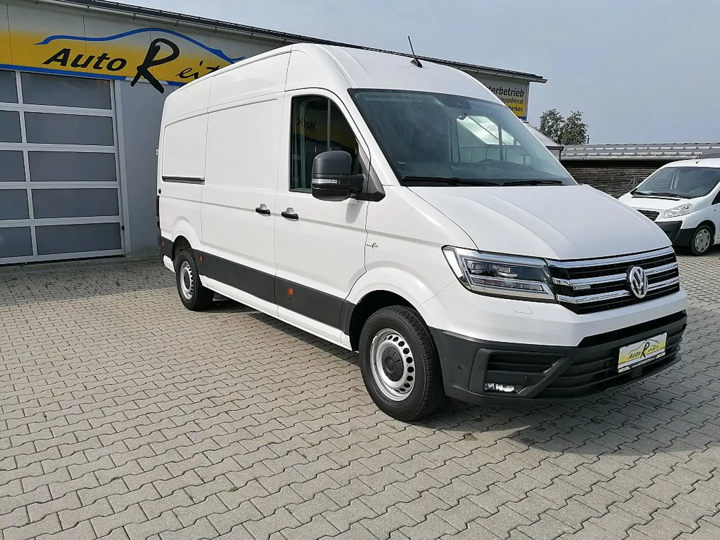 Vehicle image, number 1