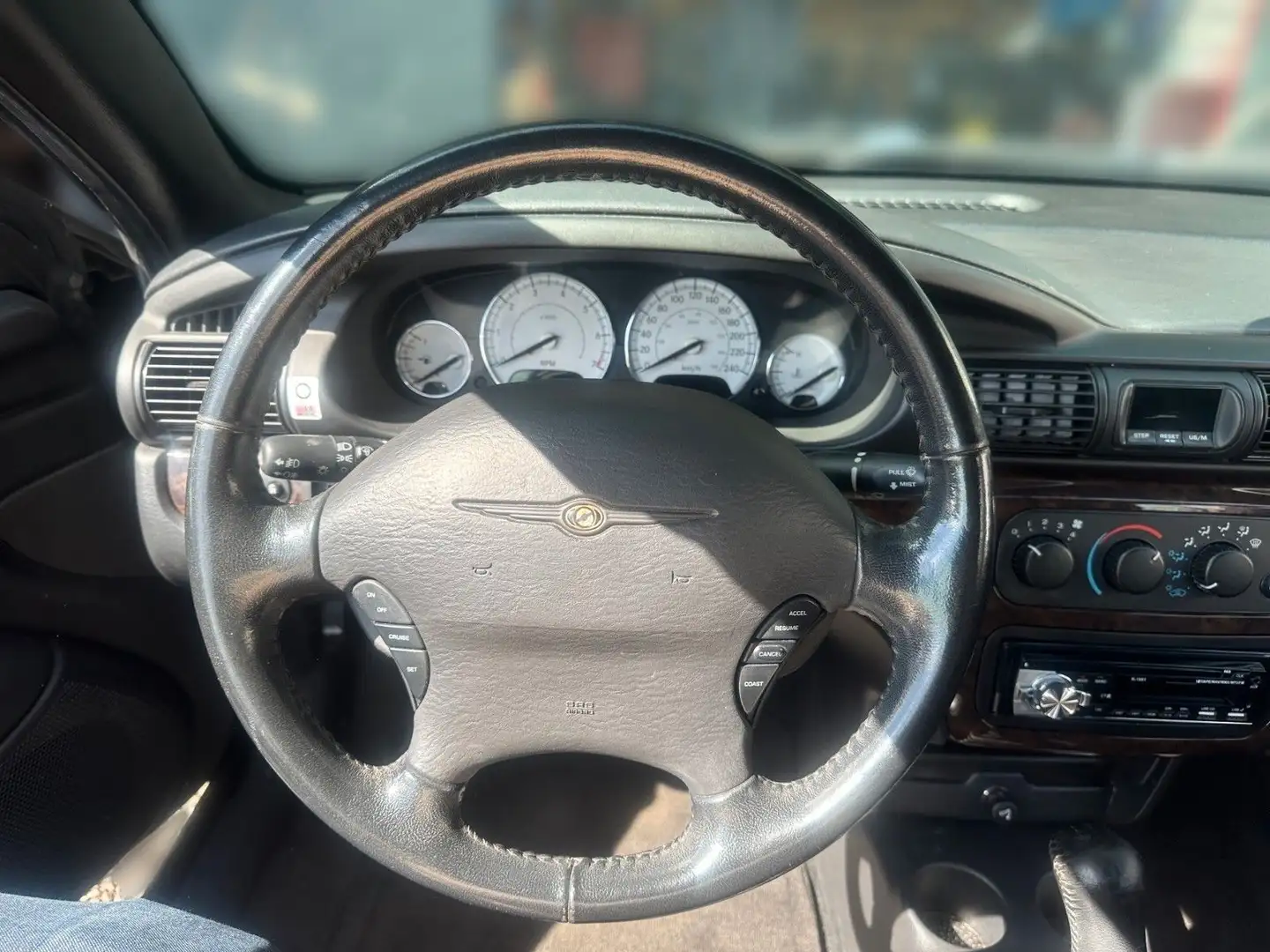 Vehicle image, number 7