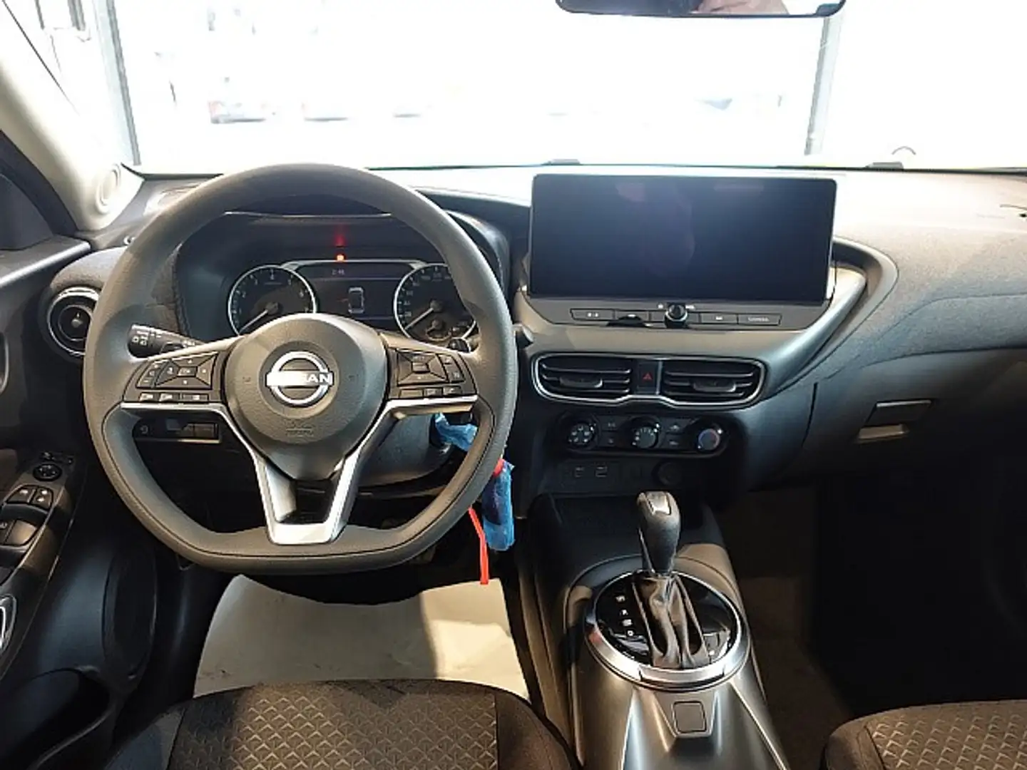Vehicle image, number 9