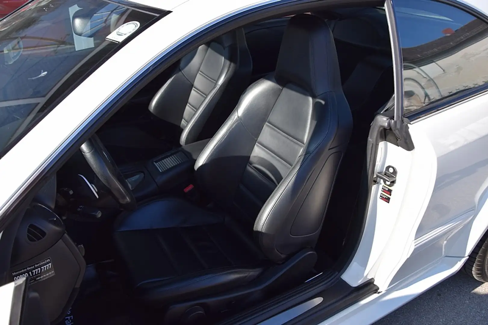 Vehicle image, number 11