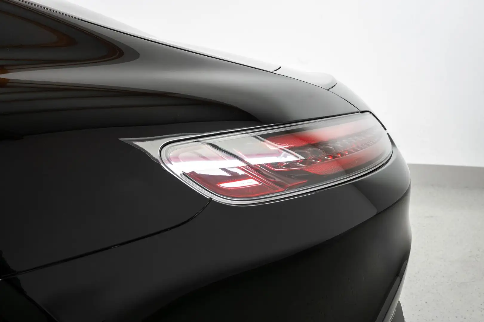 Vehicle image, number 15