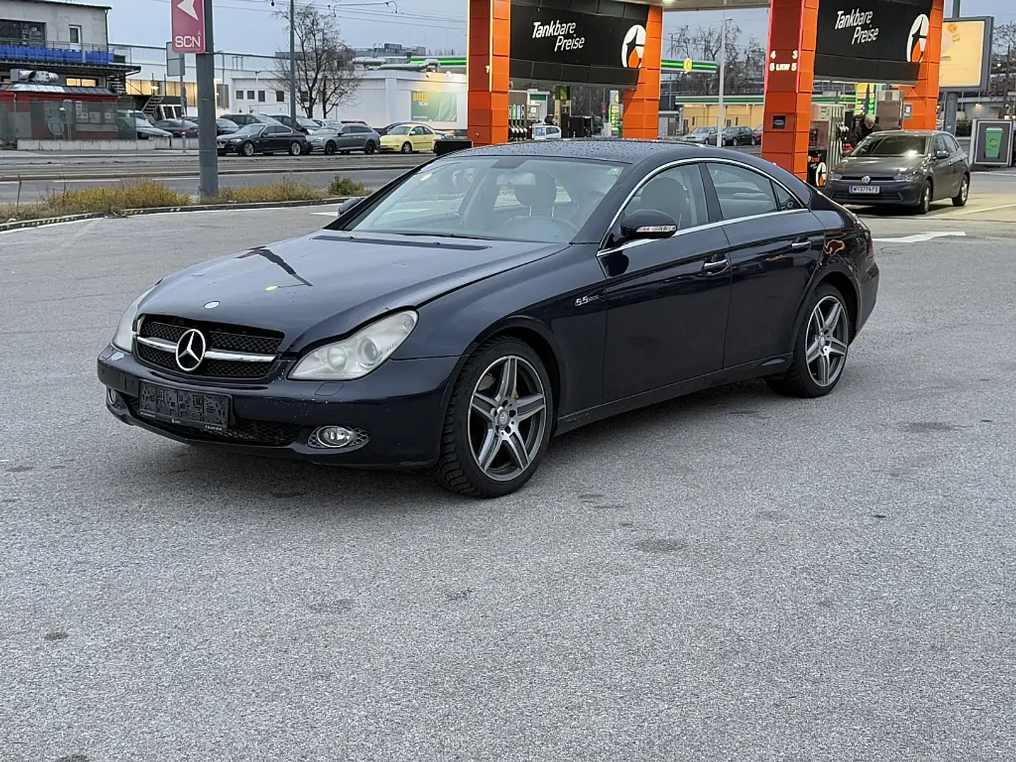 Vehicle image, number 1