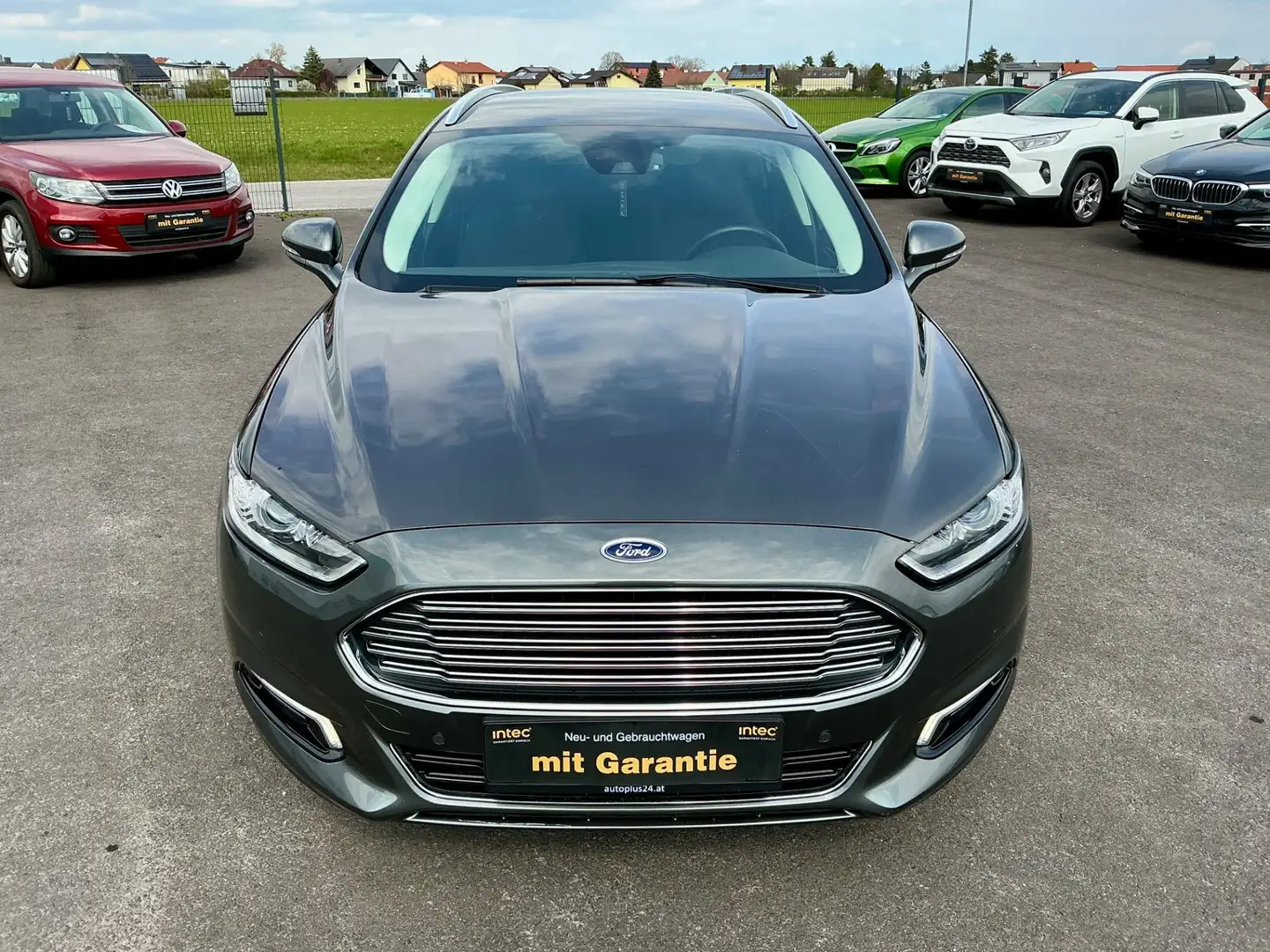 Vehicle image, number 2