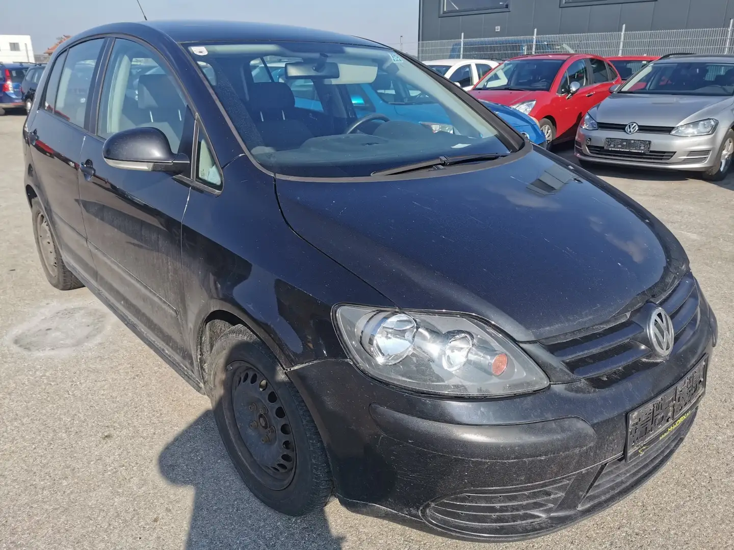Vehicle image, number 2
