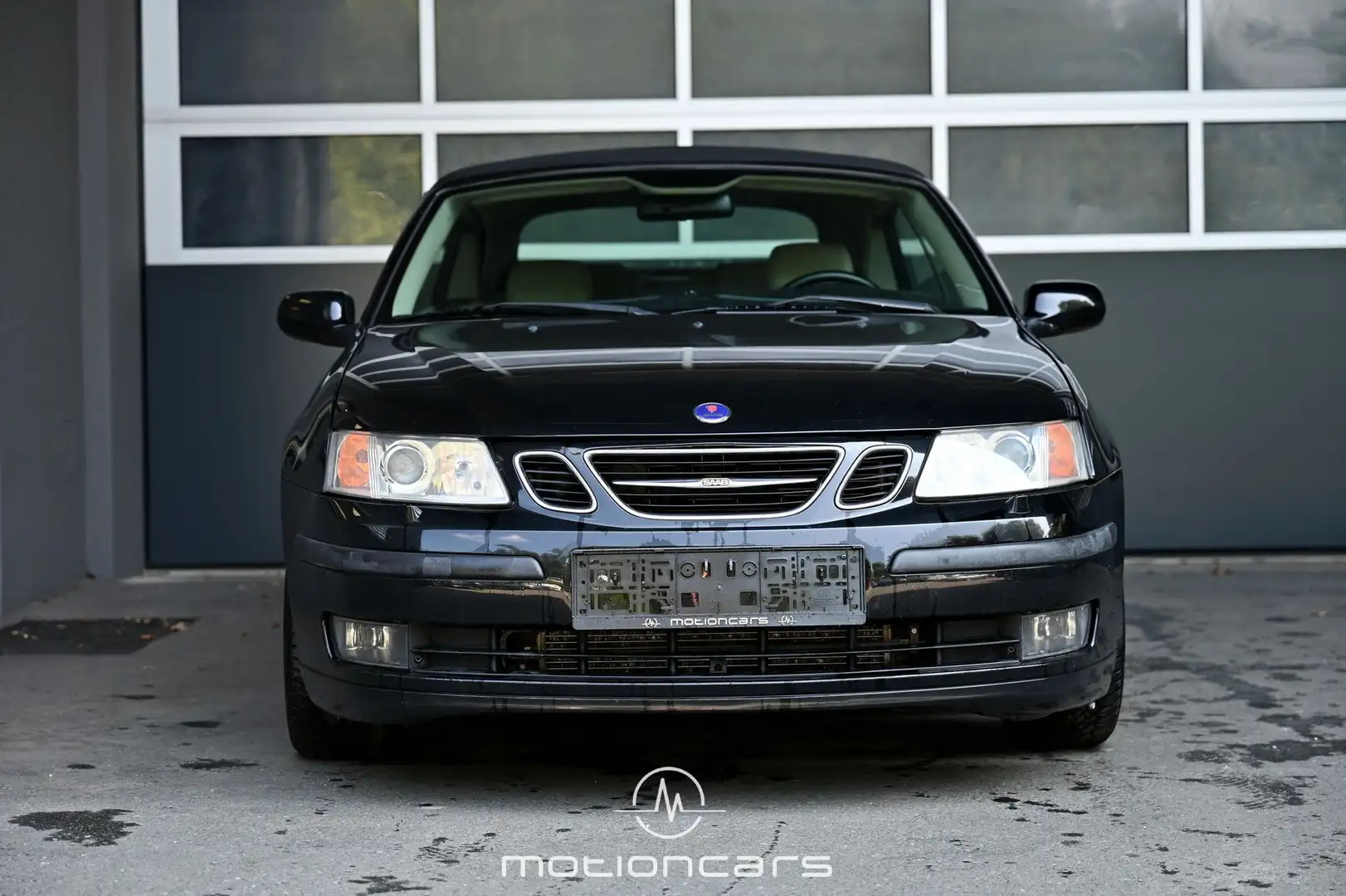 Vehicle image, number 3