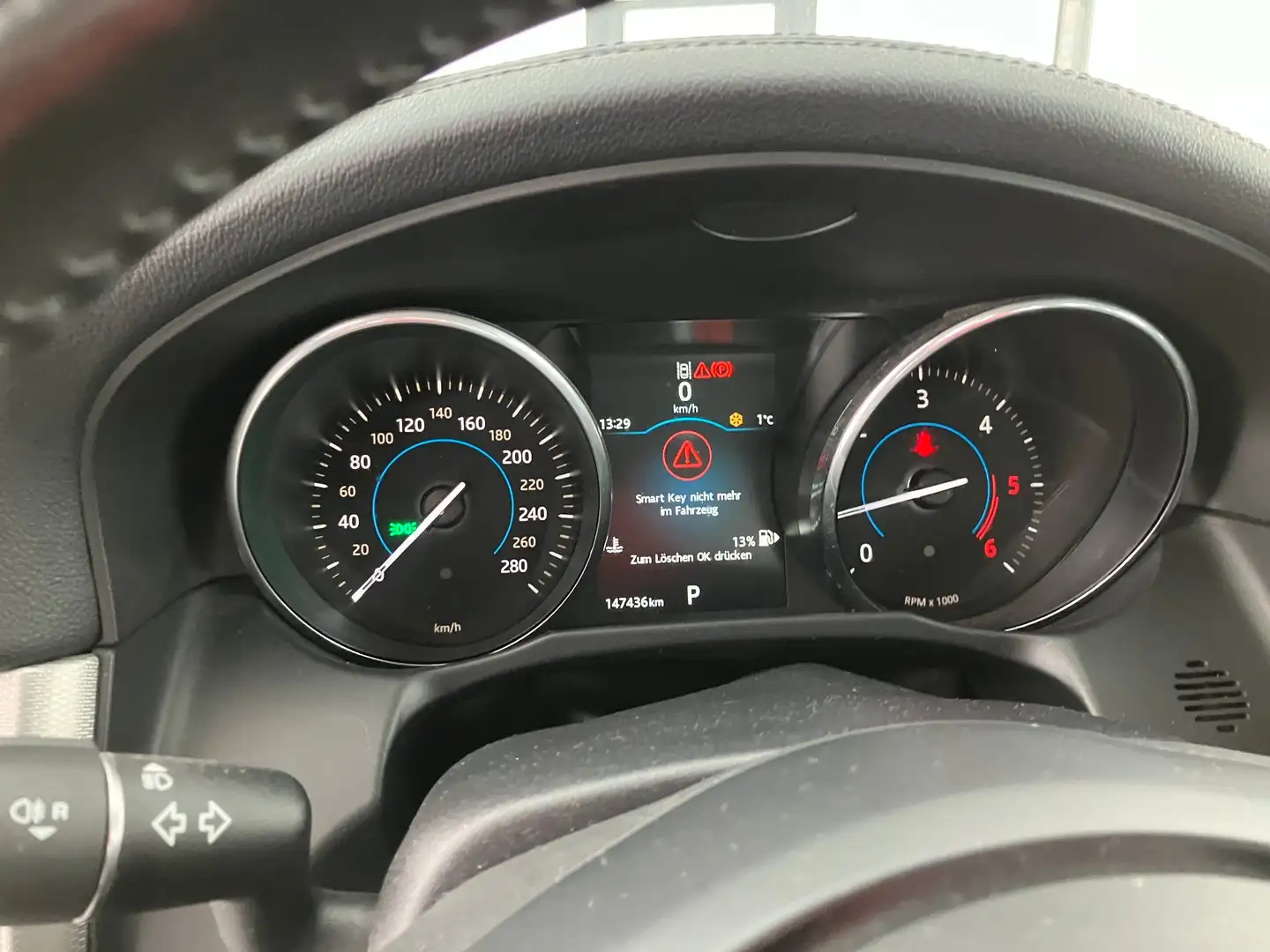Vehicle image, number 5