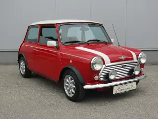 Vehicle image thumbnail, number 7