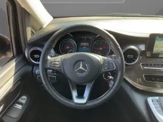 Vehicle image thumbnail, number 9