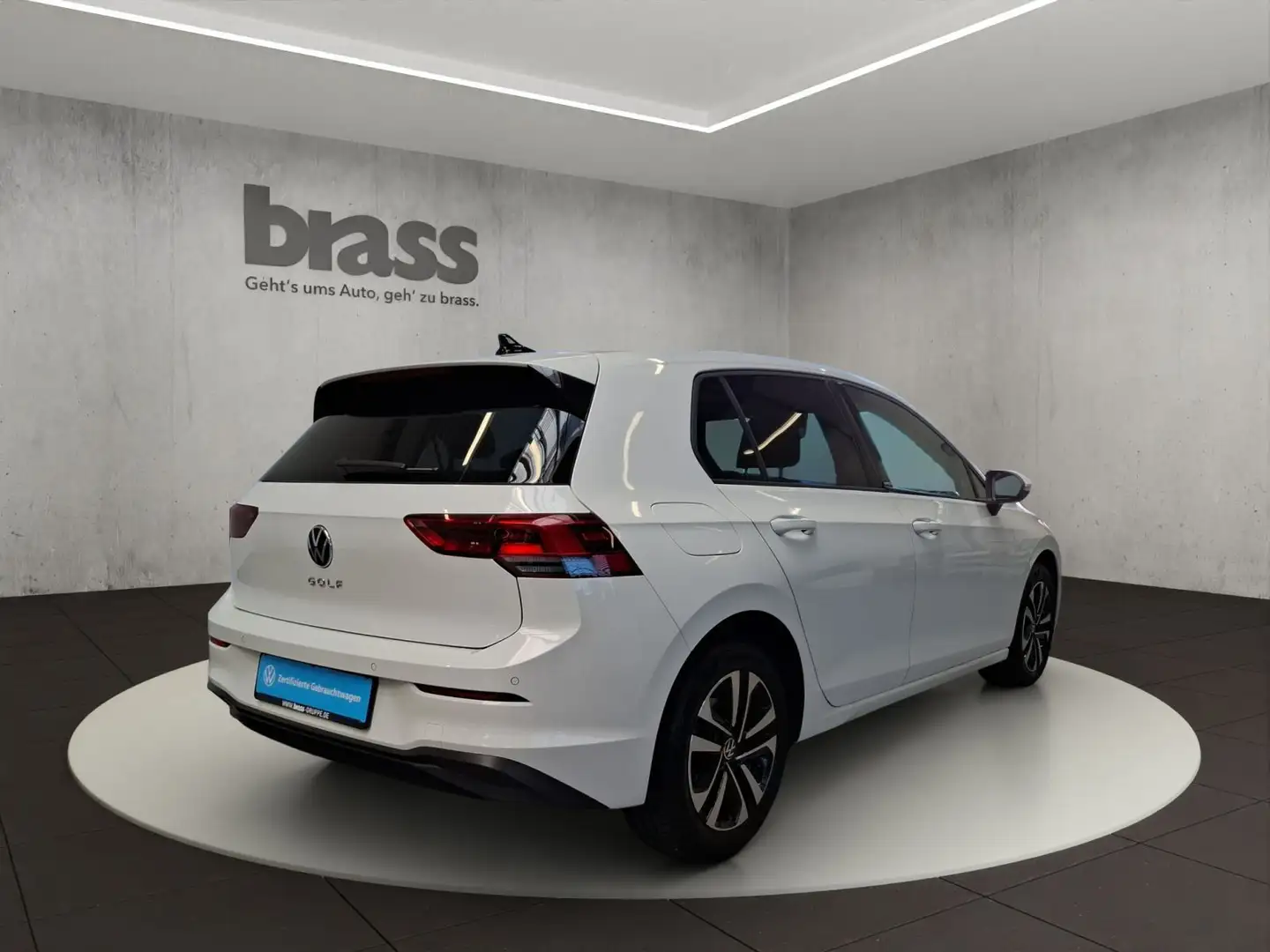 Vehicle image, number 5