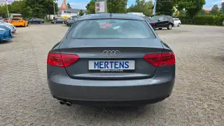 Vehicle image thumbnail, number 3