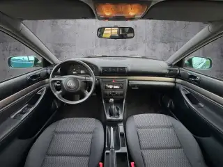 Vehicle image thumbnail, number 9