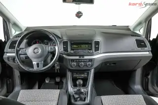 Vehicle image thumbnail, number 14
