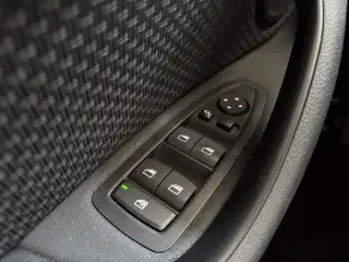 Vehicle image thumbnail, number 19