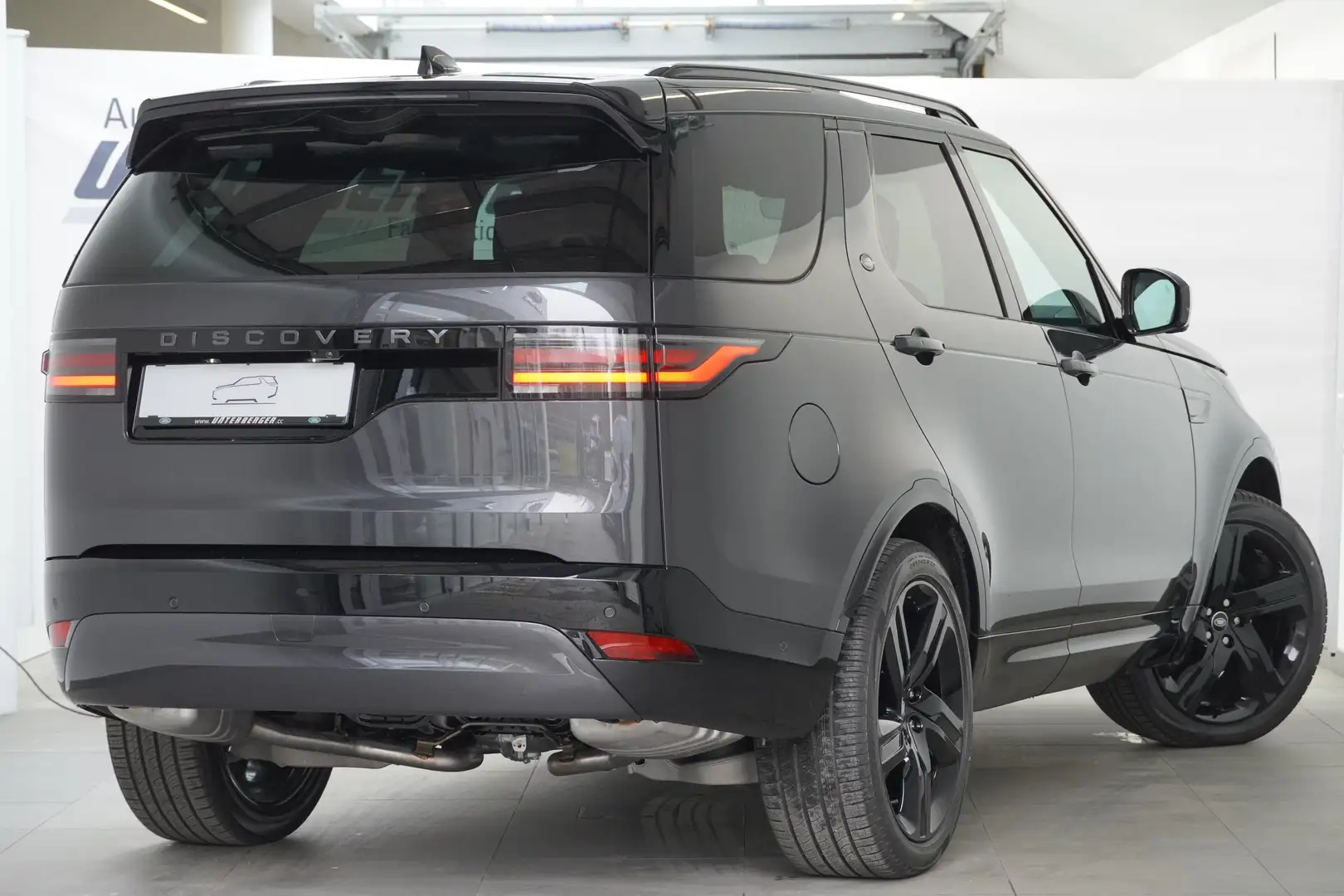 Vehicle image, number 7