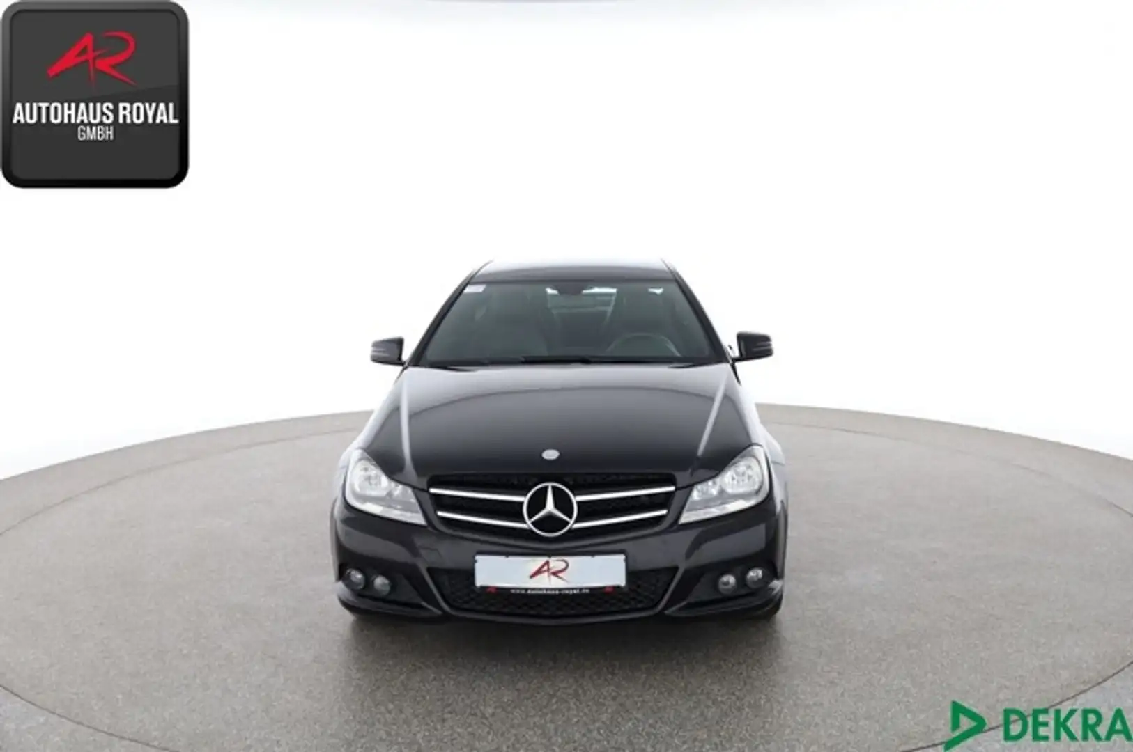 Vehicle image, number 8