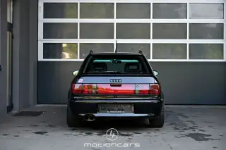 Vehicle image thumbnail, number 4