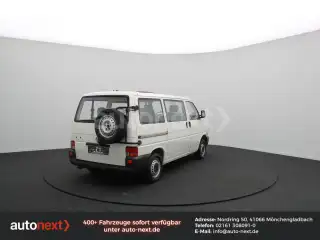 Vehicle image thumbnail, number 9