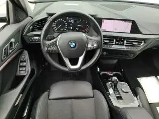 Vehicle image thumbnail, number 5