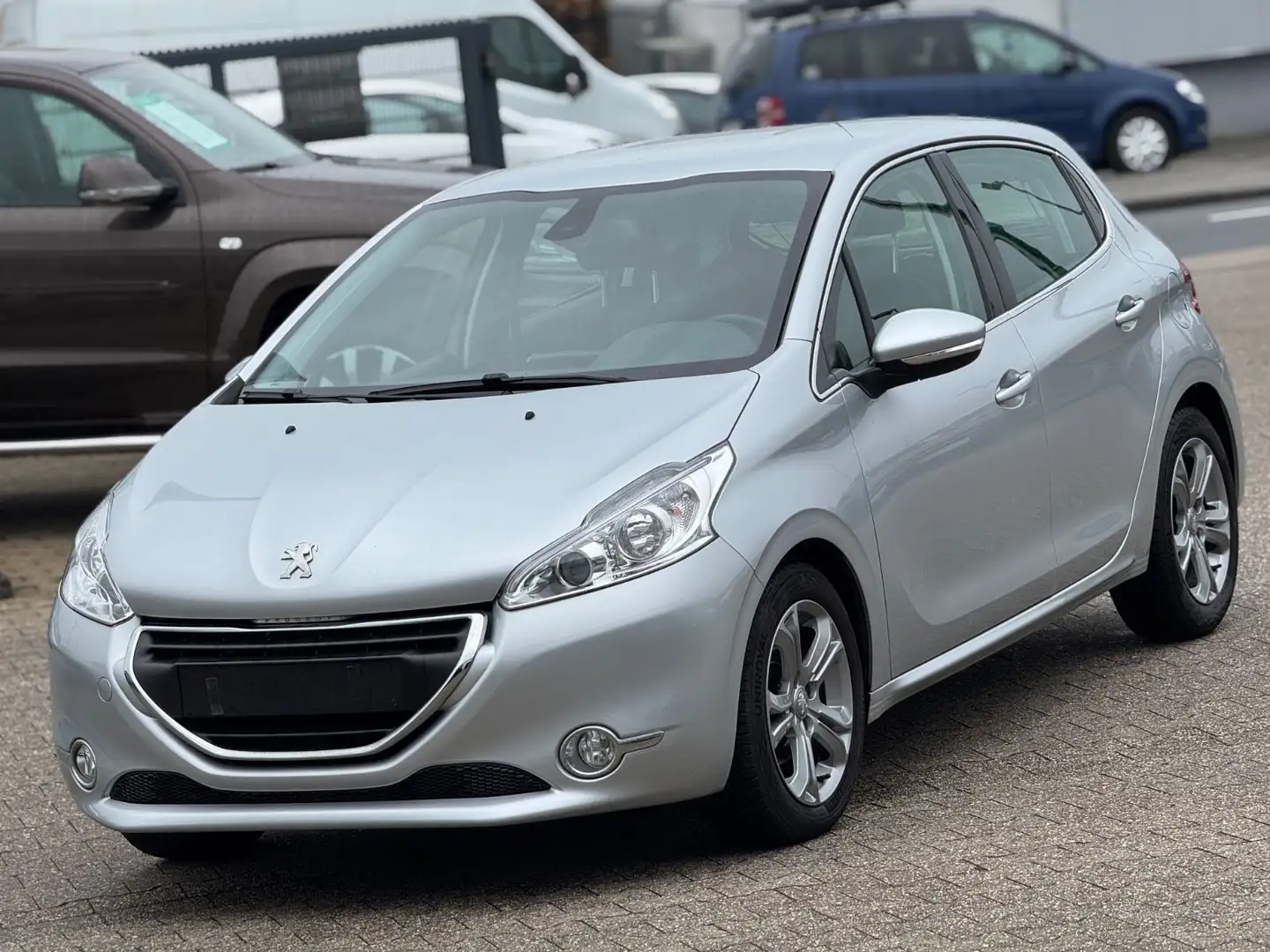Vehicle image, number 1